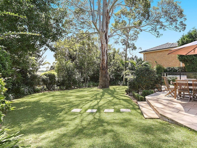 18 Awatea Road, St Ives NSW 2075