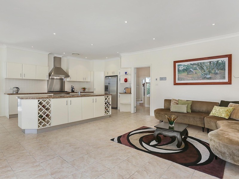 18 Awatea Road, St Ives NSW 2075