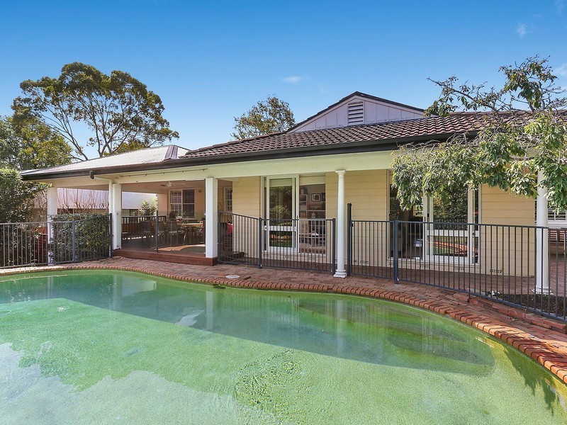 6 Garrick Road, St Ives NSW 2075