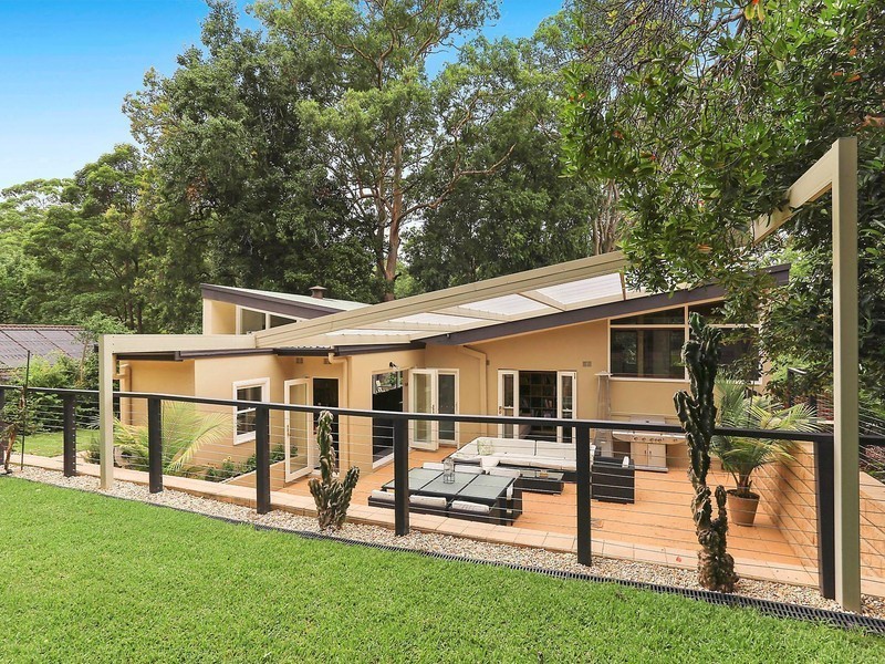 8 Wambool Street, Turramurra NSW 2074