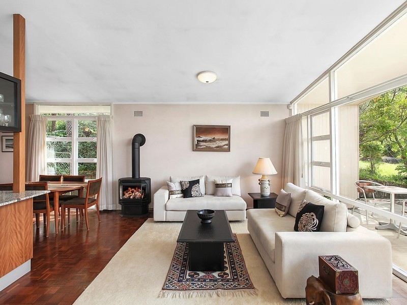 42 Bolwarra Avenue, West Pymble NSW 2073