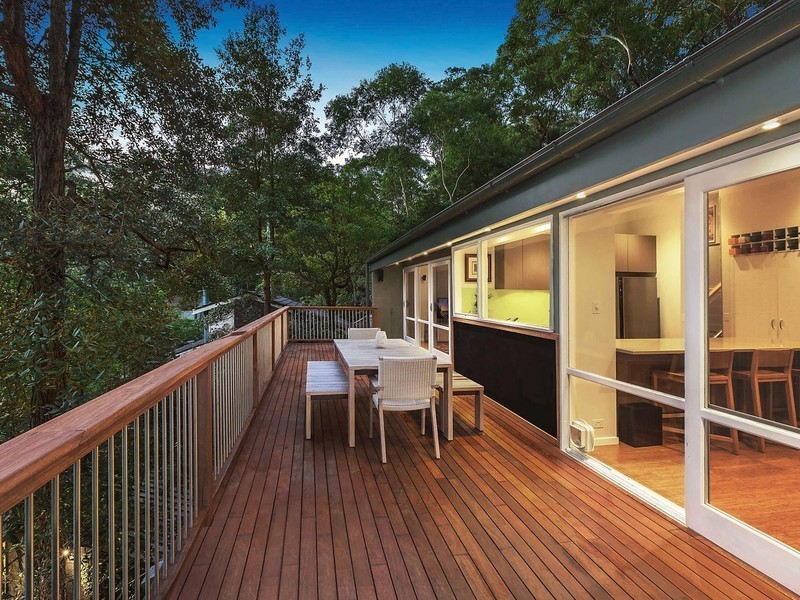 12 Pembroke Avenue, Turramurra NSW 2074