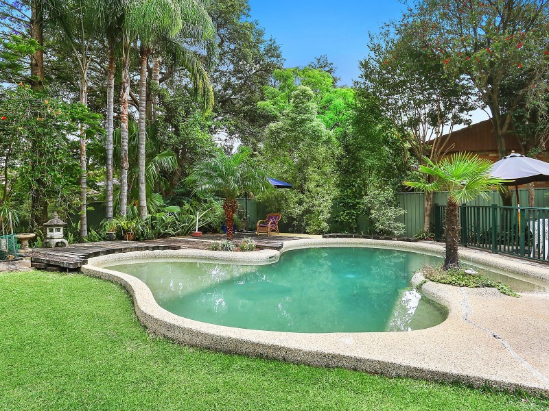 11 Andrew Avenue, West Pymble NSW 2073