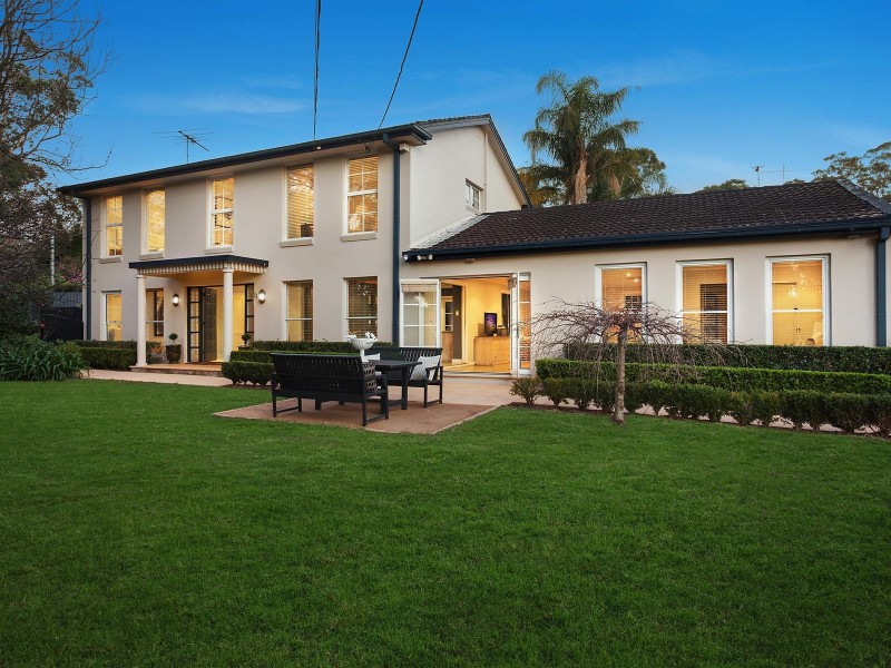 67 Richmond Avenue, St Ives NSW 2075