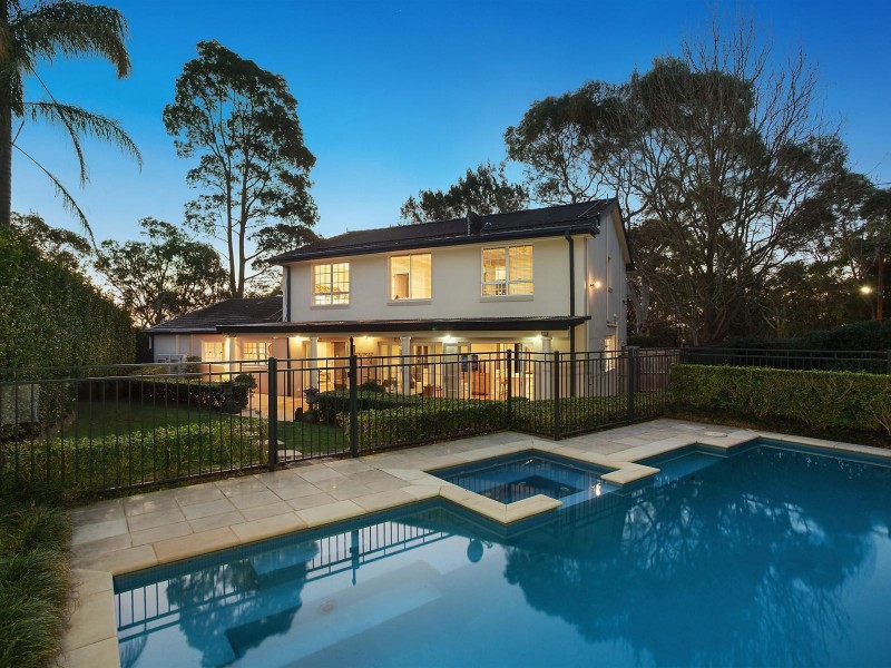 67 Richmond Avenue, St Ives NSW 2075