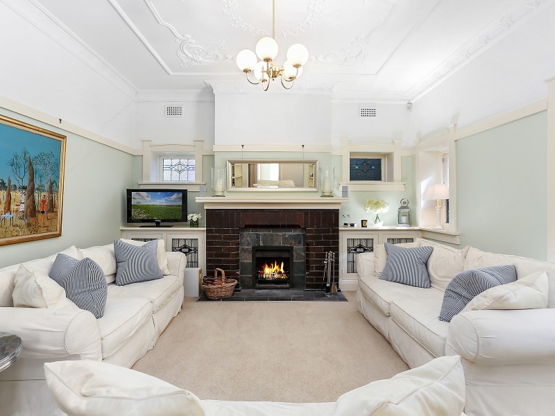 1 Mayfield Avenue, Pymble NSW 2073