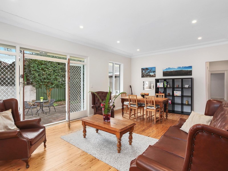 286 Kissing Point Road, Turramurra NSW 2074