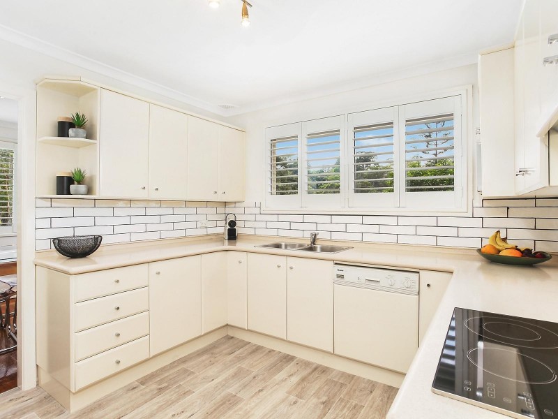 52 The Comenarra Parkway, Turramurra NSW 2074