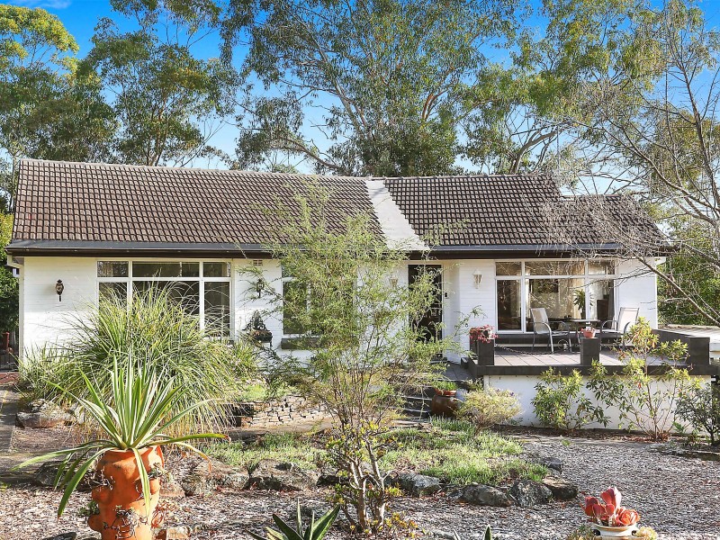 24 Gwydir Avenue, Turramurra NSW 2074