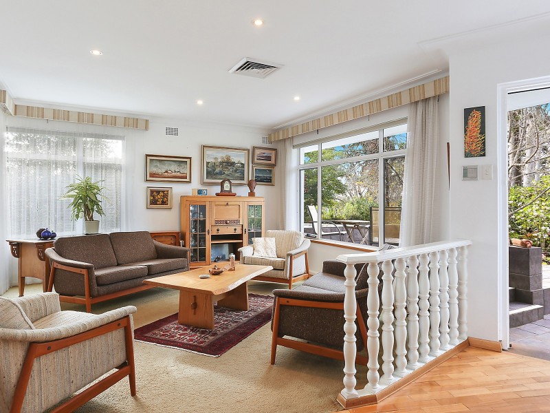 24 Gwydir Avenue, Turramurra NSW 2074