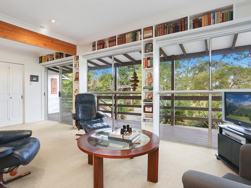 24 Gwydir Avenue, Turramurra NSW 2074