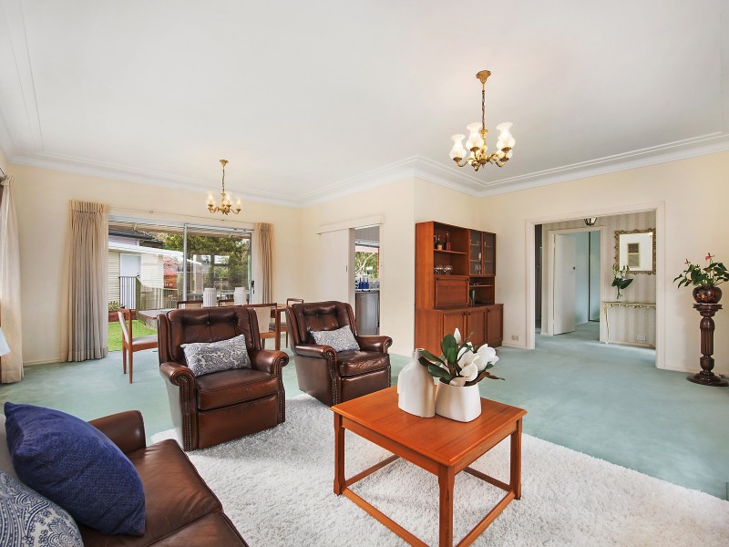 12 Chisholm Street, Turramurra NSW 2074