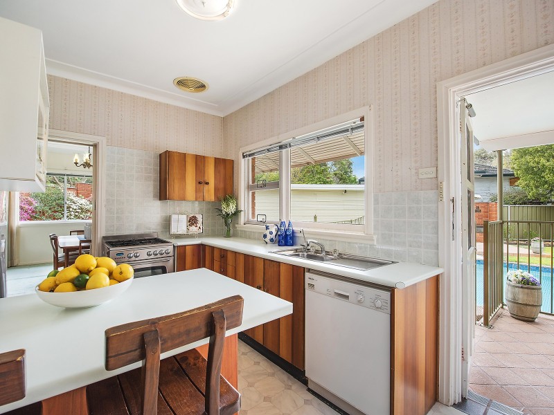 12 Chisholm Street, Turramurra NSW 2074