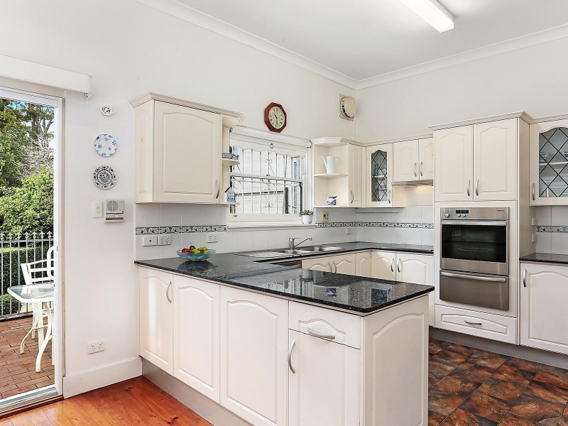 47 Gilroy Road, Turramurra NSW 2074