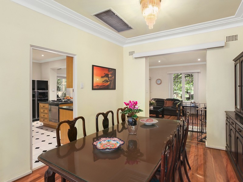 27 Fern Street, Pymble NSW 2073