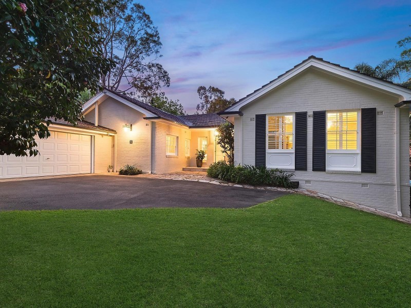 9 Tennyson Avenue, Turramurra NSW 2074