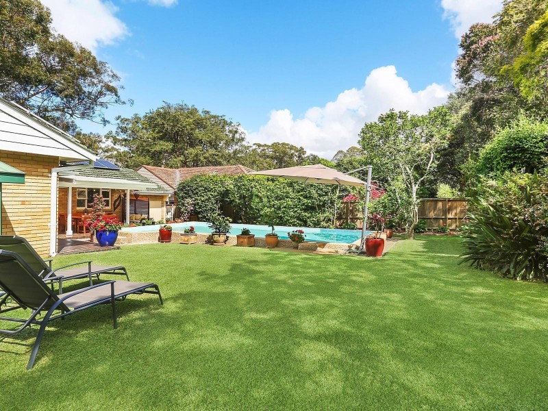 5 Godfrey Avenue, Turramurra NSW 2074