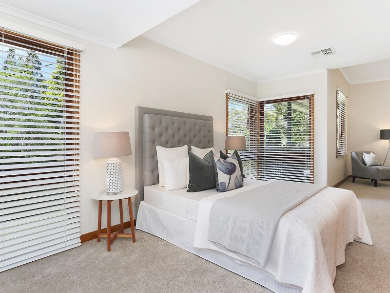 27 Tennyson Avenue, Turramurra NSW 2074