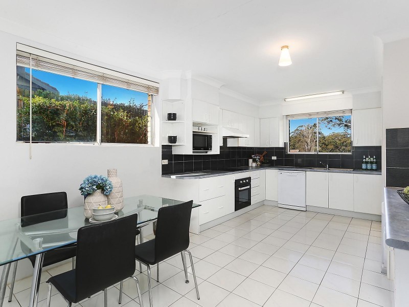 3 Charlton Avenue, Turramurra NSW 2074