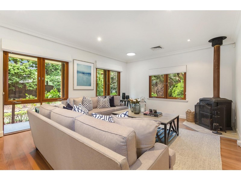 32 The Chase Road, Turramurra NSW 2074