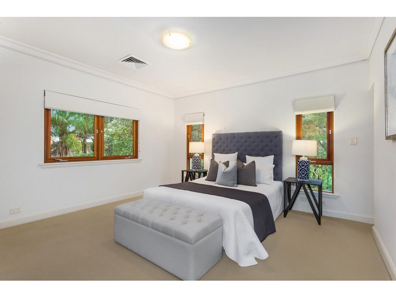 32 The Chase Road, Turramurra NSW 2074