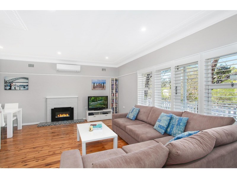 82 Wallalong Crescent, West Pymble NSW 2073