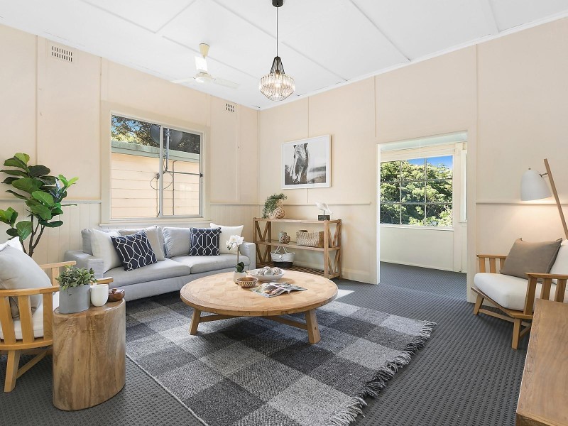 42 Ellesmere Road, Gymea Bay NSW 2227