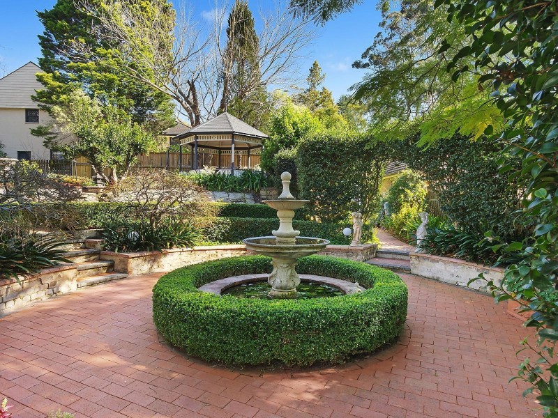 23 Riddles Lane, Pymble NSW 2073