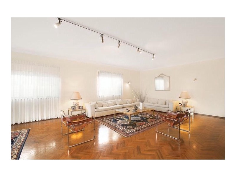 18 The Esplanade, Drummoyne NSW 2047