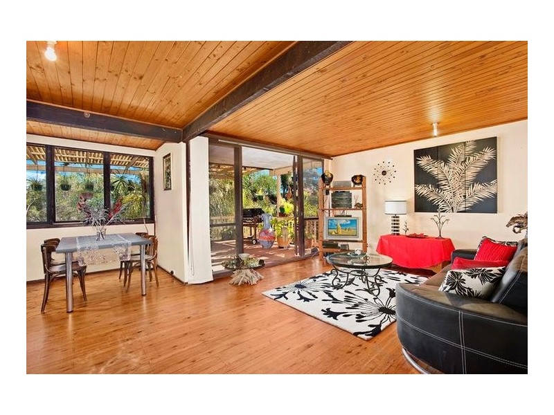 22 Bertana Crescent, Warriewood NSW 2102