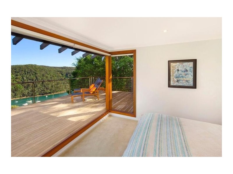 15 Kennedy Place, Bayview NSW 2104