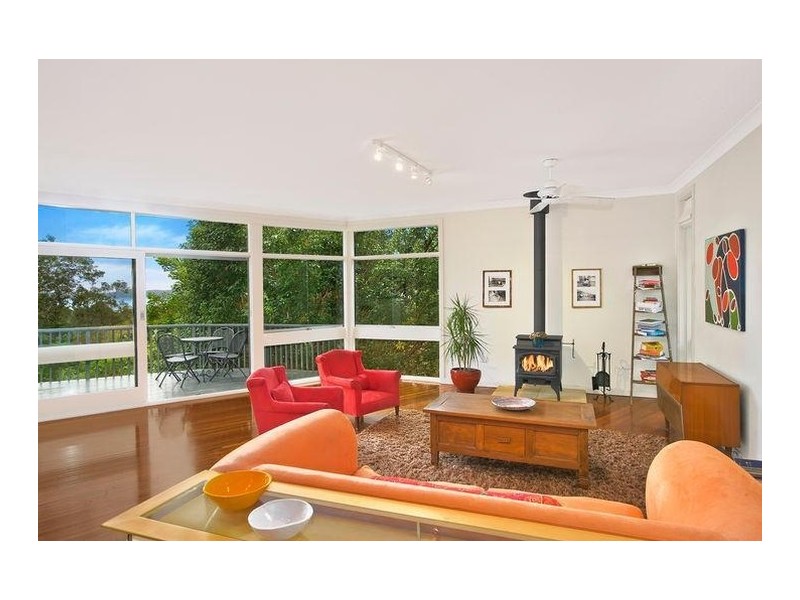 42 Loquat Valley Road, Bayview NSW 2104