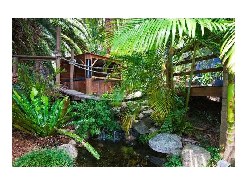 5 Kananook Avenue, Bayview NSW 2104