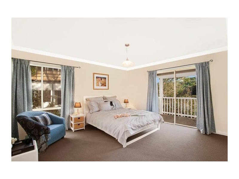 30 Tatiara Crescent, North Narrabeen NSW 2101