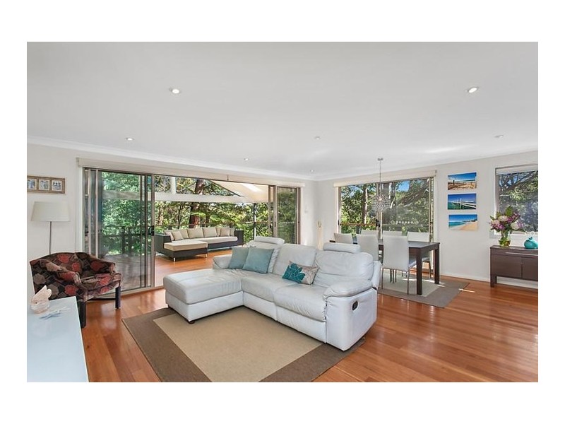 52 Tatiara Crescent, North Narrabeen NSW 2101