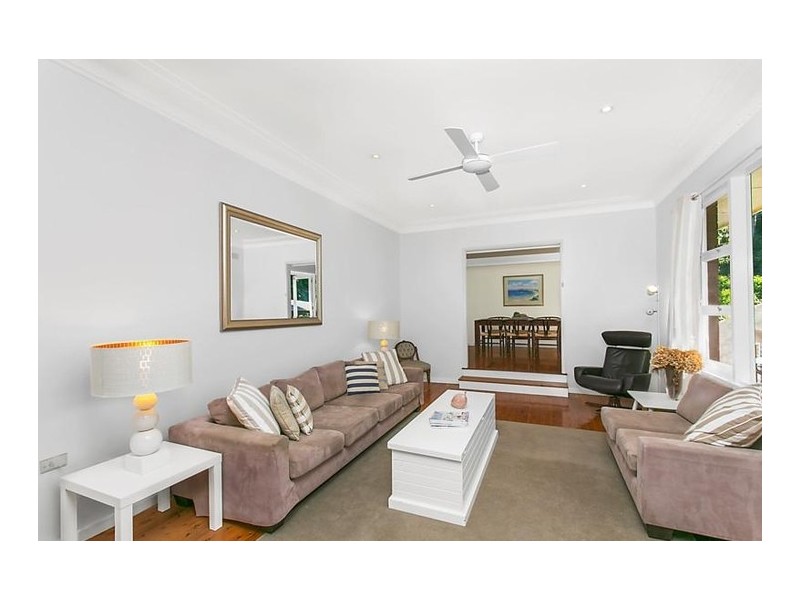 33 Taiyul Road, North Narrabeen NSW 2101