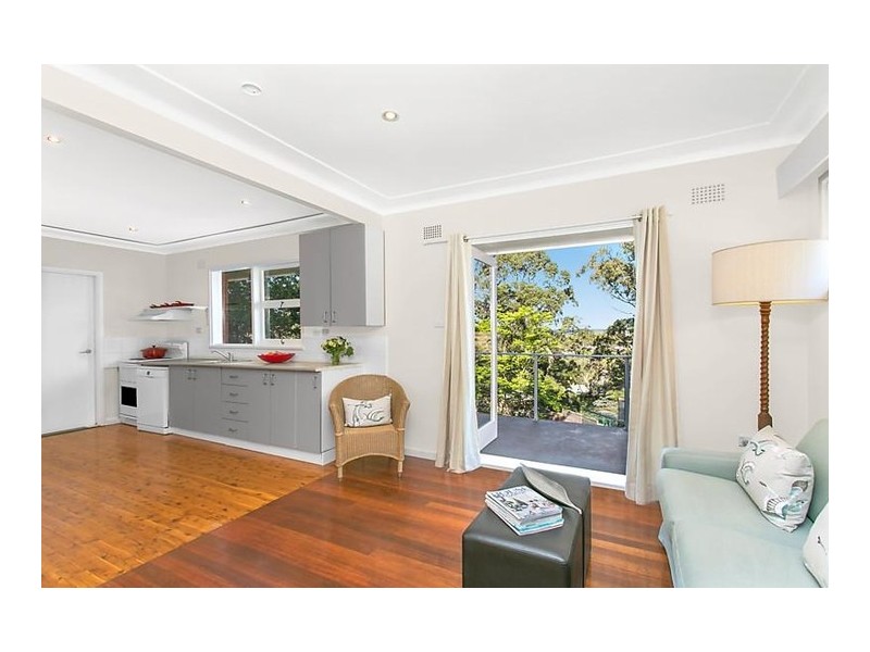 33 Taiyul Road, North Narrabeen NSW 2101