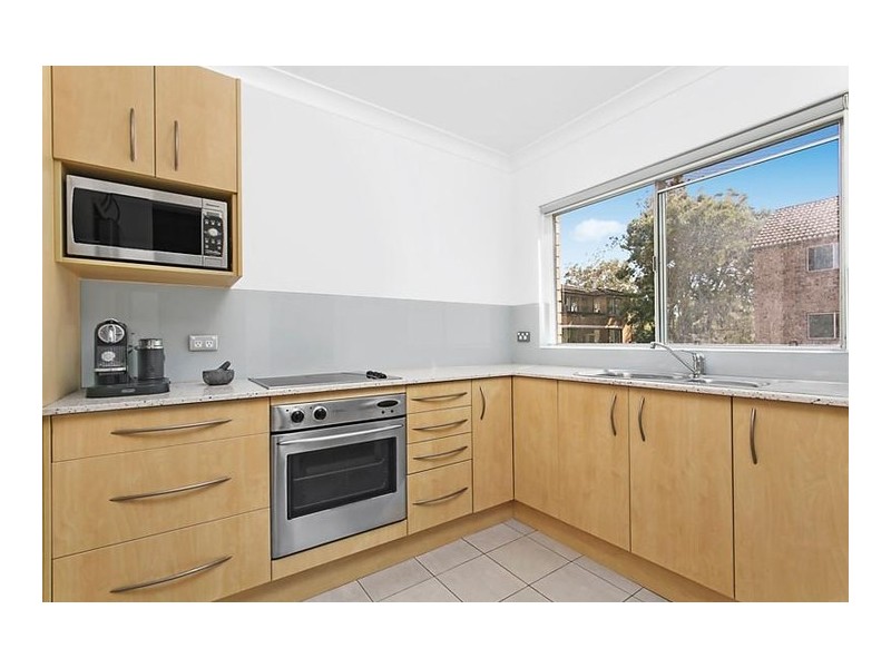 2/36 Seabeach Avenue, Mona Vale NSW 2103