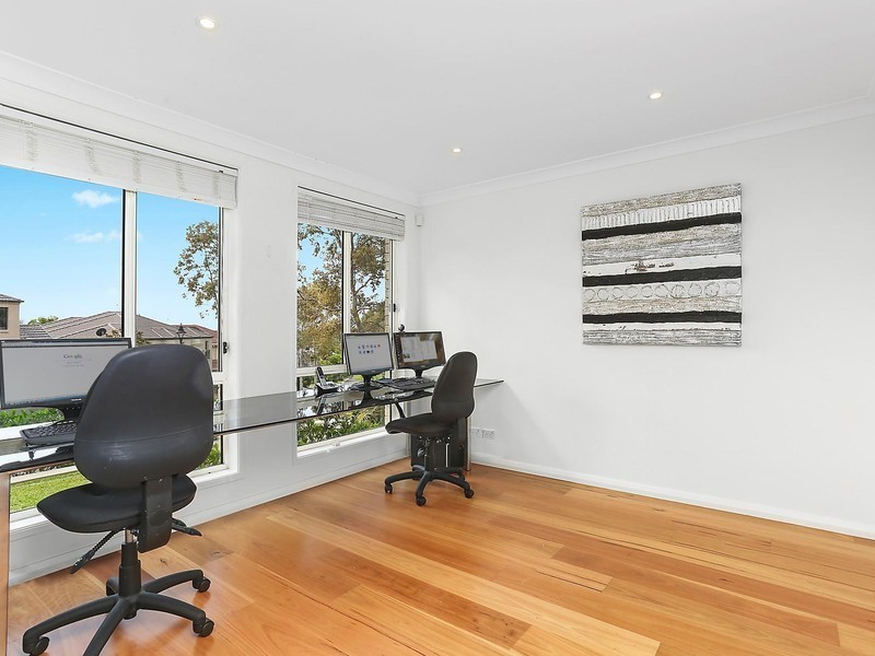 26 Mahogany Boulevard, Warriewood NSW 2102
