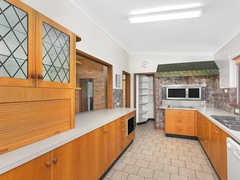 140 Irrubel Road, Newport NSW 2106