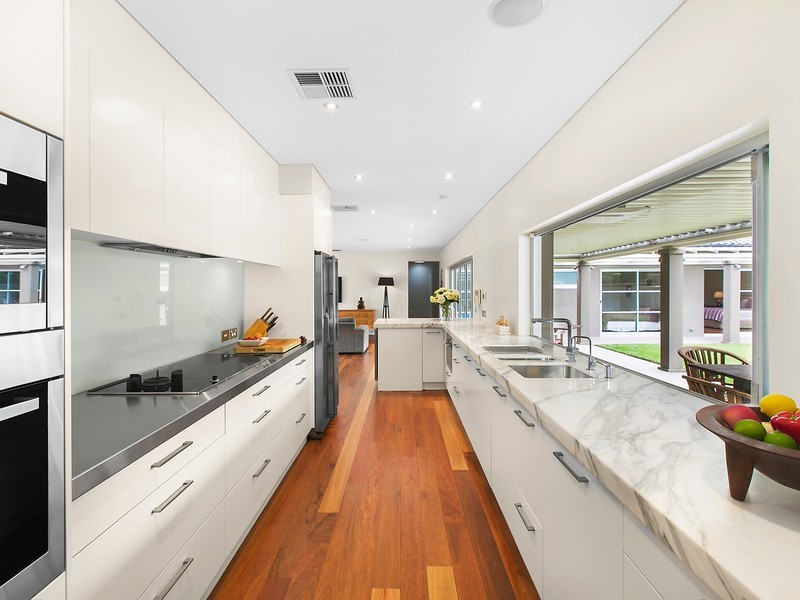 14 Gilwinga Drive, Bayview NSW 2104