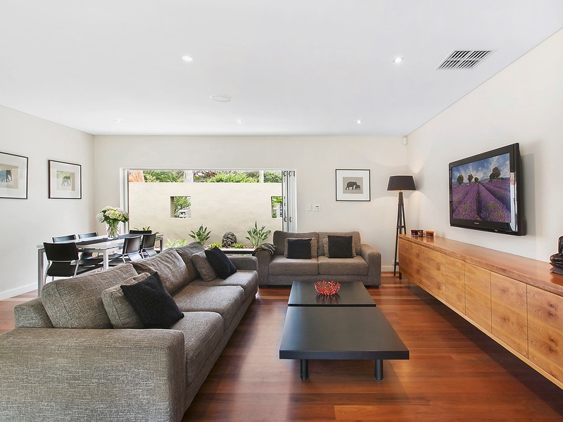 14 Gilwinga Drive, Bayview NSW 2104