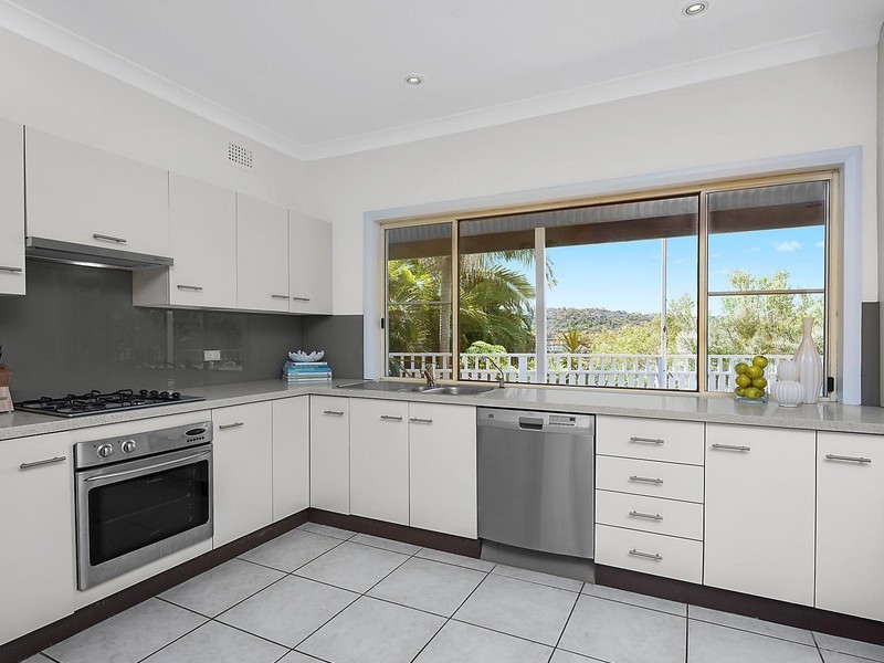 15 Walworth Avenue, Newport NSW 2106