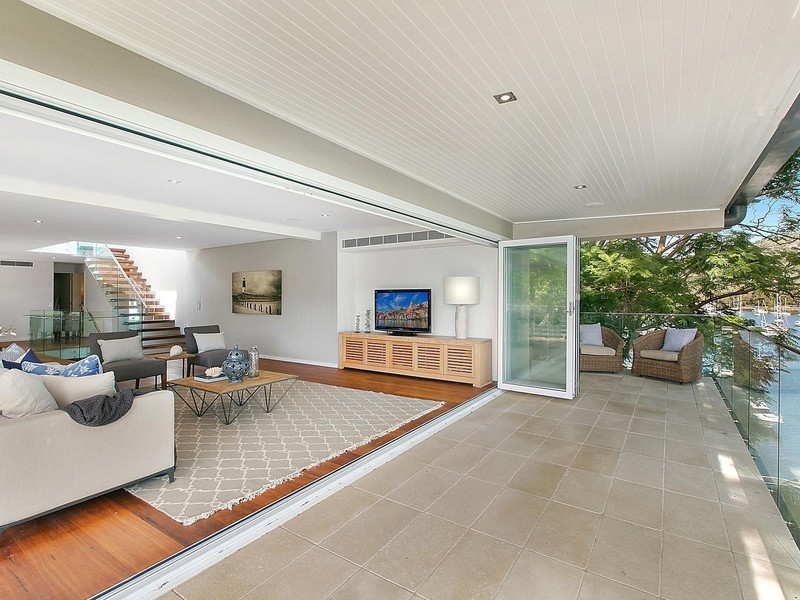 8 Walker Place, Church Point NSW 2105