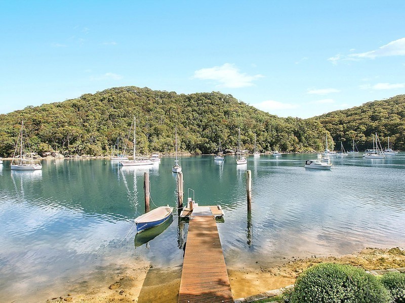 8 Walker Place, Church Point NSW 2105