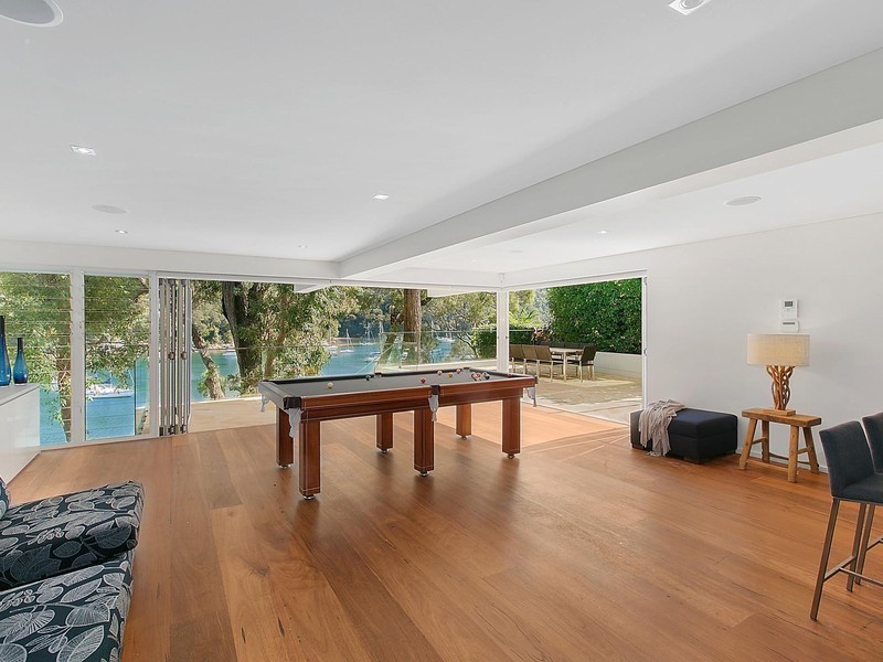 8 Walker Place, Church Point NSW 2105