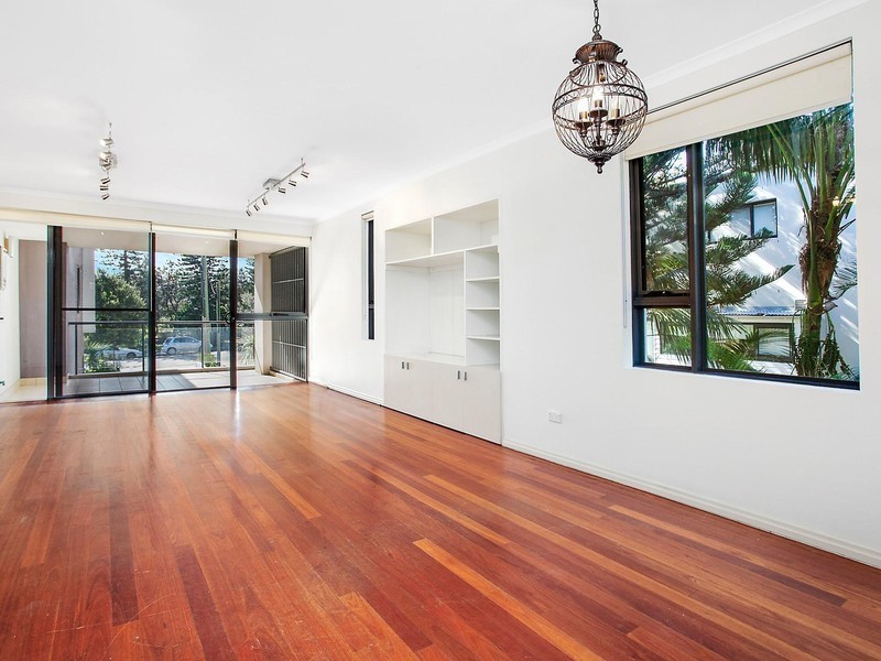 2/5 Darley Street, Mona Vale NSW 2103