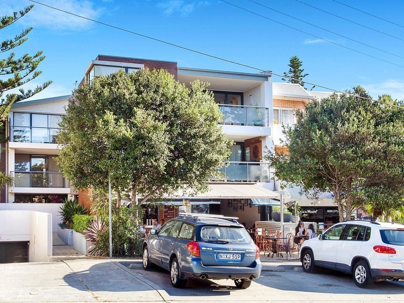 2/5 Darley Street, Mona Vale NSW 2103