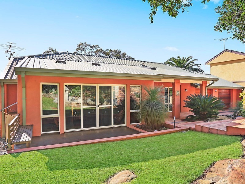 9 The Greenway, Elanora Heights NSW 2101