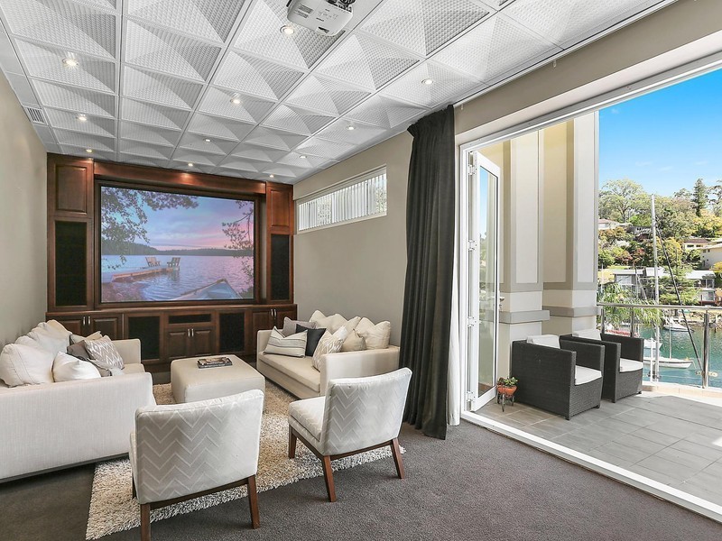 54 McCarrs Creek Road, Church Point NSW 2105